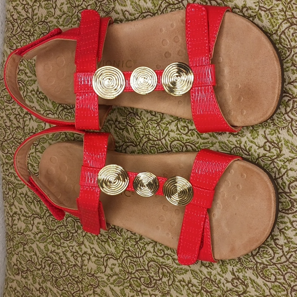 Vionic Farra sandals